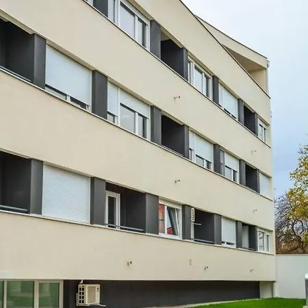 公寓 Ema / Quiet, Lovely And Cozy